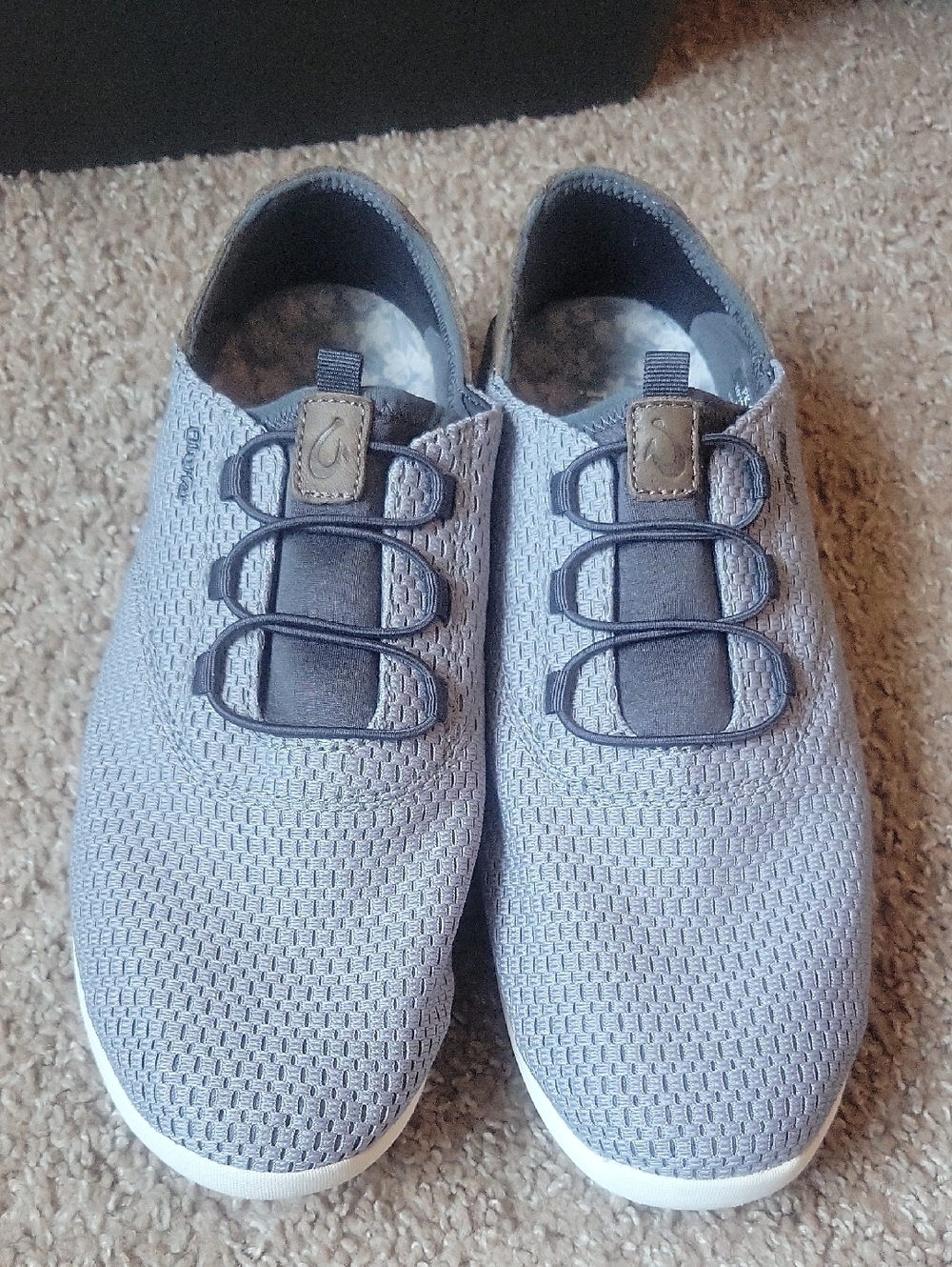 OluKai Men's Gray Knit Slip-Ons